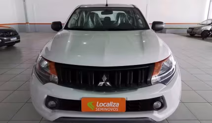 Mitsubishi l200 triton 2023 2.4 16v turbo diesel gl cd 4x4 manual