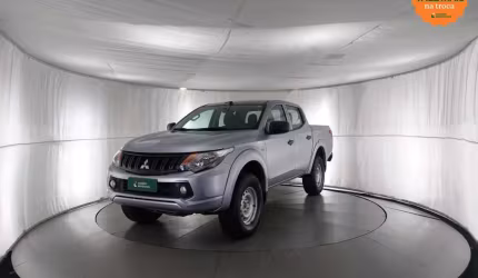 Mitsubishi l200 triton 2023 2.4 16v turbo diesel gl cd 4x4 manual