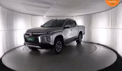 Mitsubishi l200 triton 2023 2.4 16v turbo diesel sport hpe-s cd 4p 4x4 automático