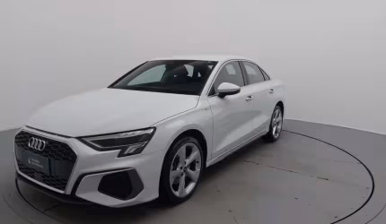 Audi a3 2024 2.0 40 tfsi mhev sedan s line s-tronic