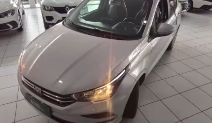 Fiat cronos 2024 1.3 firefly flex drive manual