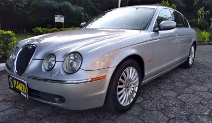 Jaguar s-type  r
