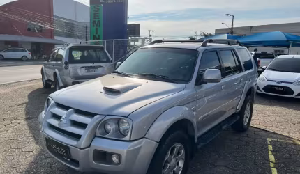 Pajero sport hpe 2.5 aut 2010
