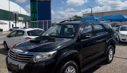 Toyota hilux sw4 srv 2014