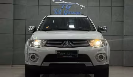 Mitsubishi pajero dakar/hpe 3.5 4x4 flex 5p aut.  - branca - 2015/2016