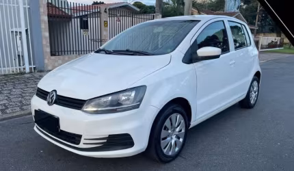 Volkswagen fox trendline 1.0 (flex) 2015