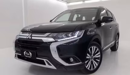Mitsubishi outlander 2.2 hpe-s 7lug diesel 4x4  - preta - 2021/2022