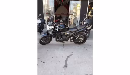 Suzuki bandit 650 2015