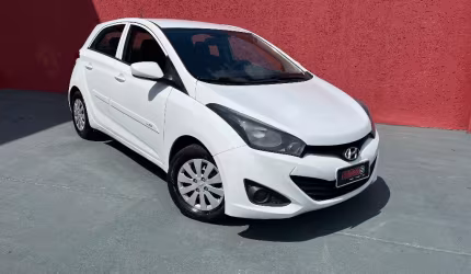 Hyundai hb20 2014 baixa km impecável 