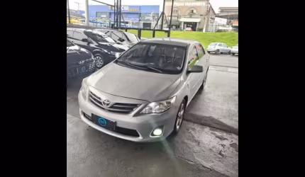 Corolla gli 1.8 flex automático 2012