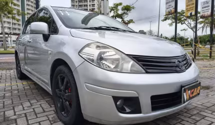 Nissan tiida 2011 1.8 sl 16v flex 4p automático