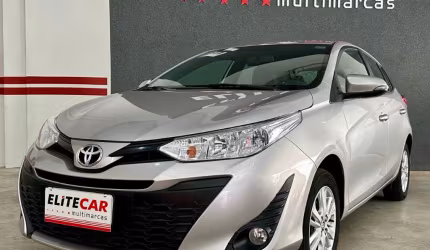 Toyota yaris 1.3 xl hatch automático