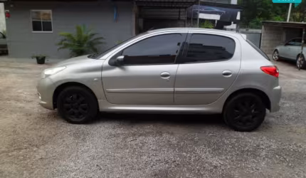 Peugeot 207 2012 1.4 xr sport 8v flex 4p manual
