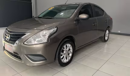 Nissan versa 1.6 sv flexstart 16v 4p