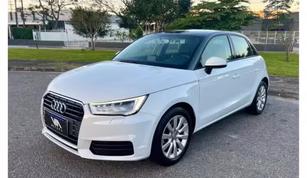 Audi a1 sportback 1.4 tfsi 5p s-tronic - branca - 2015/2016