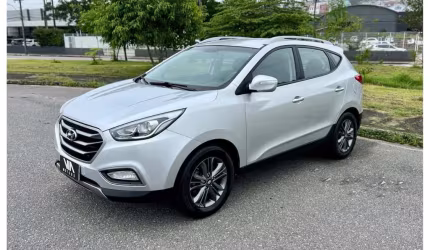Hyundai ix35 gl 2.0 16v 2wd flex aut.  - prata - 2017/2018