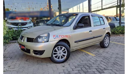 Renault clio campus hi-flex 1.0 16v 5p  - bege - 2011/2011