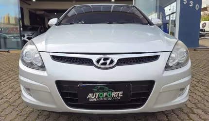 Hyundai i30 2.0 mpfi gls gasolina - prata - 2011/2012