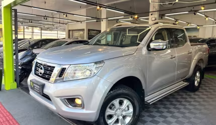 Nissan frontier leatx4 2017