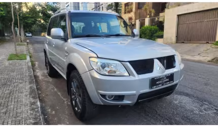 Mitsubishi pajero tr4 2012 2.0 4x4 16v 140cv flex 4p automático