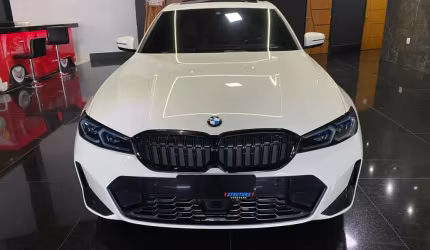 Bmw 320i 2023 2.0 16v turbo flex m sport automático