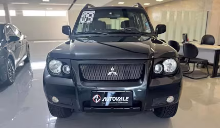 Mitsubishi pajero tr4 2009