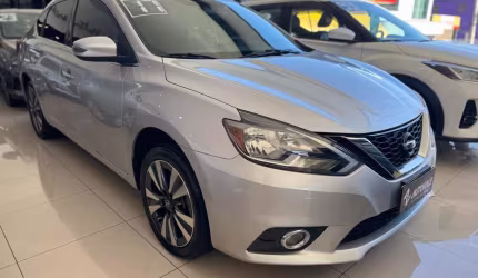 Nissan nissan sentra 20sv cvt 2017