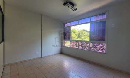 Sala Perfeita para o seu negócio em prédio à Venda no Centrp de Vitória, ideal para evoluir seu emp