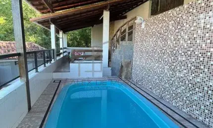 Casa com piscina à venda,3 quartos sendo 1 suíte, em Santa Cecília, Vitória, ES