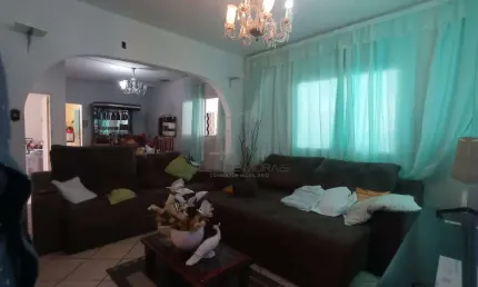 Excelente casa duplex, com 740m², localizada no Centro de Vitória