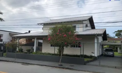 Casa com 3 quartos à venda na Rua Alcides Bonatelli, 190, Ponta das Canas, Florianópolis por R$ 1.690.000