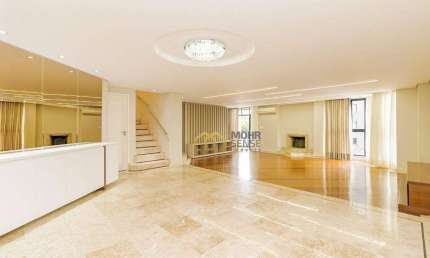 Apartamento duplex com 4 suítes, 3 vagas no Batel, Agua verde em Curitiba