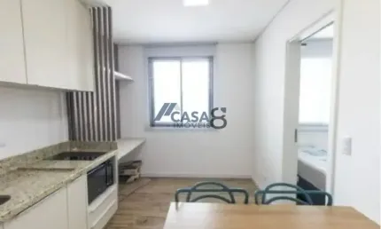 Apartamento de 1 Quarto no Centro  │ Mobiliado e Andar Alto