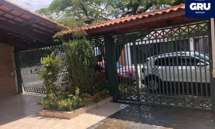 Casa com 2 quartos à venda na Vila Galvão, Guarulhos 