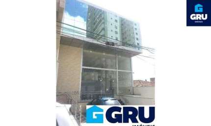 predio comercial com 12 vagas e 6 banheiros mesanino e wc. trifasico.