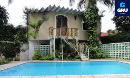 Casa com 6 quartos para alugar na Vila Rosália, Guarulhos 