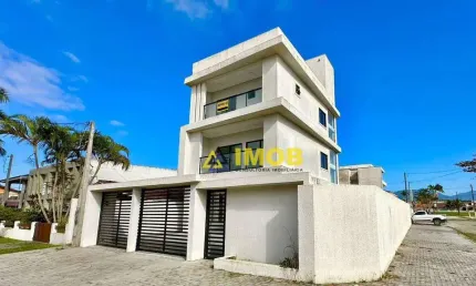Casa com 3 quartos à venda na Avenida Mandaguari, 847, Riviera, Matinhos