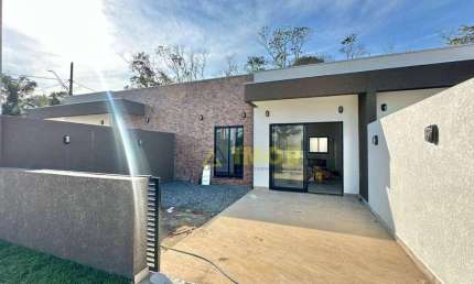 Casa com 2 quartos à venda na Rua Demetrio Elias Degazi, 748, Balneário Eliane, Guaratuba