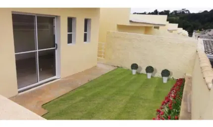 Casa em Condomínio a Venda  terreá com 3 dormitórios 2 vagas garagem
