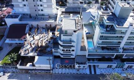 Apartamento para venda com 4 quartos na Praia Mansa em Caioba