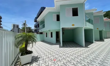 Casa com 3 quartos à venda na Rua Passeio Das Palmeiras, 131, Caiobá, Matinhos