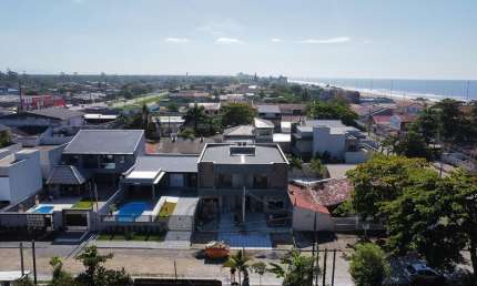 Casa com 3 quartos à venda na Rua Tibagi, 39, Riviera, Matinhos