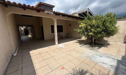 Casa com 3 quartos à venda na Rua Doutor José Pinto Rebello Júnior, 90, Caiobá, Matinhos