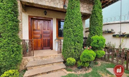 Casa com 5 dormitórios à venda, 542 m² por R$ 1.500.000,00 - Havaí - Belo Horizonte/MG