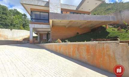 Casa com 4 dormitórios à venda, 271 m² por R$ 2.430.000,00 - Ville de Montagne - Nova Lima/MG