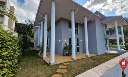 Casa com 4 dormitórios à venda, 412 m² por R$ 4.200.000,00 - Condomínio Vila Castela - Nova Lima/MG