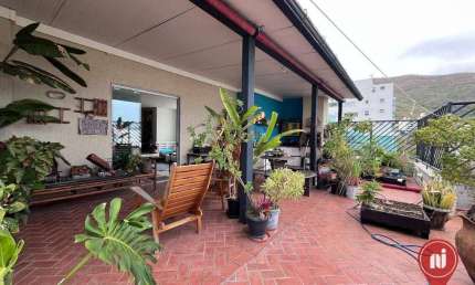 Cobertura com 3 dormitórios à venda, 200 m² por R$ 800.000 - Buritis - Belo Horizonte/MG