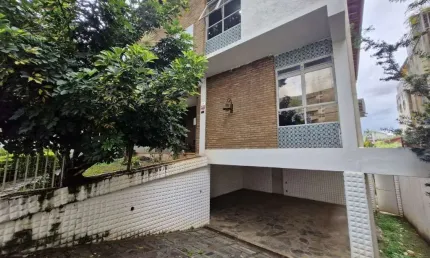 Casa com 7 dormitórios à venda, 260 m² por R$ 1.350.000,00 - São José (Pampulha) - Belo Horizonte/MG