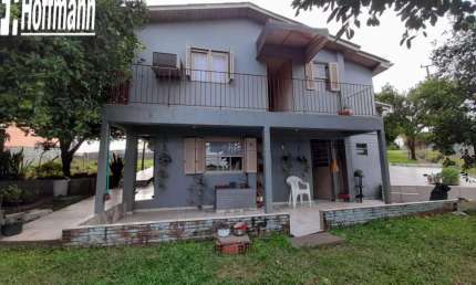 Casa com 4 quartos à venda no Petrópolis, Novo Hamburgo 