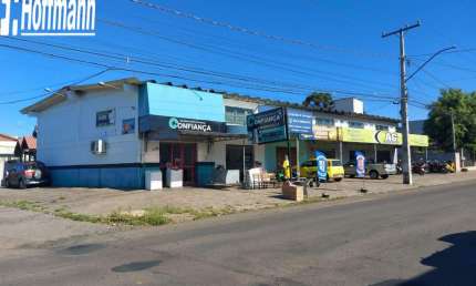 Prédio com Salas Comerciais - Estância Velha, Bairro das Quintas